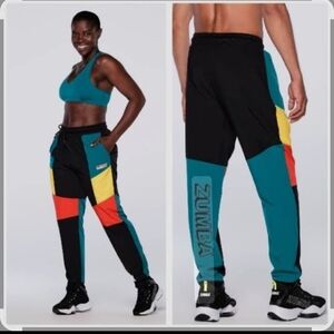 💥REDUCED TONIGHT 💥Zumba Fitness Women's Vibrant Jogger Pants